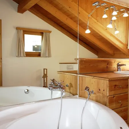 Chesa Il Rifugio 1 Chalet St. Moritz